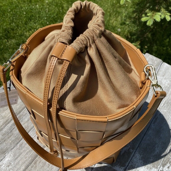 Roberta Rossi Interwoven BUCKET BAG 6026-51-CUOIO Purse Tote Handbag New NWT - Picture 3 of 4